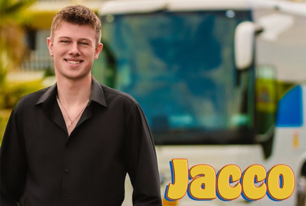 Jacco – Met de bus naar de zon